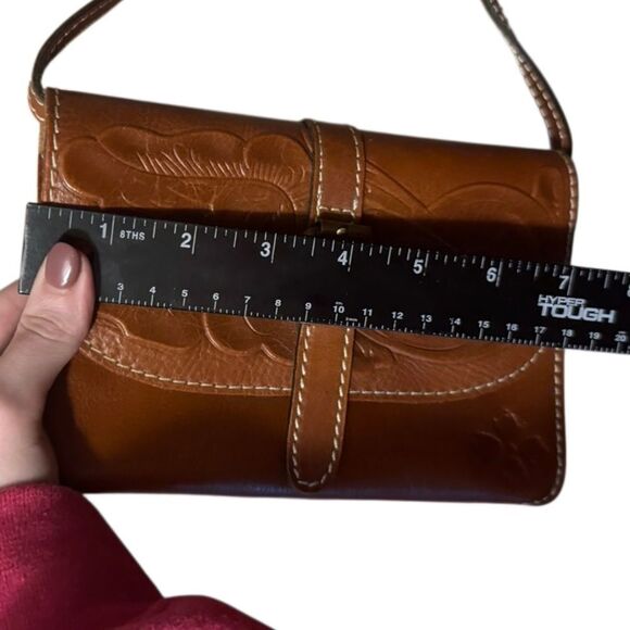 Patricia Nash- Torri Leather Flap Crossbody Burnished Tooled Bag Brass Fixture - Picture 7 of 10